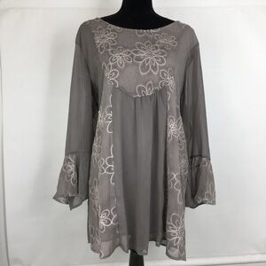 Cal Style Women’s Sz 2XL Tunic Top Floral Embroidered Empire Waist Sheer Overlay